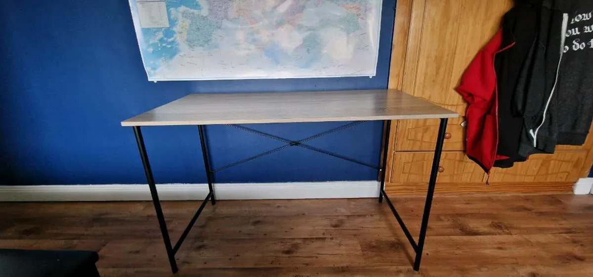 Desk - Image 1