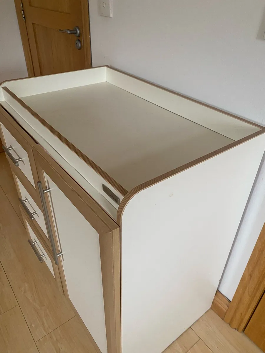 Mamas And Papas Changing Table - Image 3
