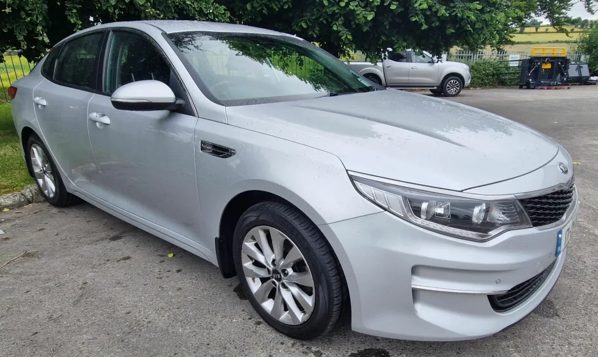 Kia Optima 2017 - Image 1