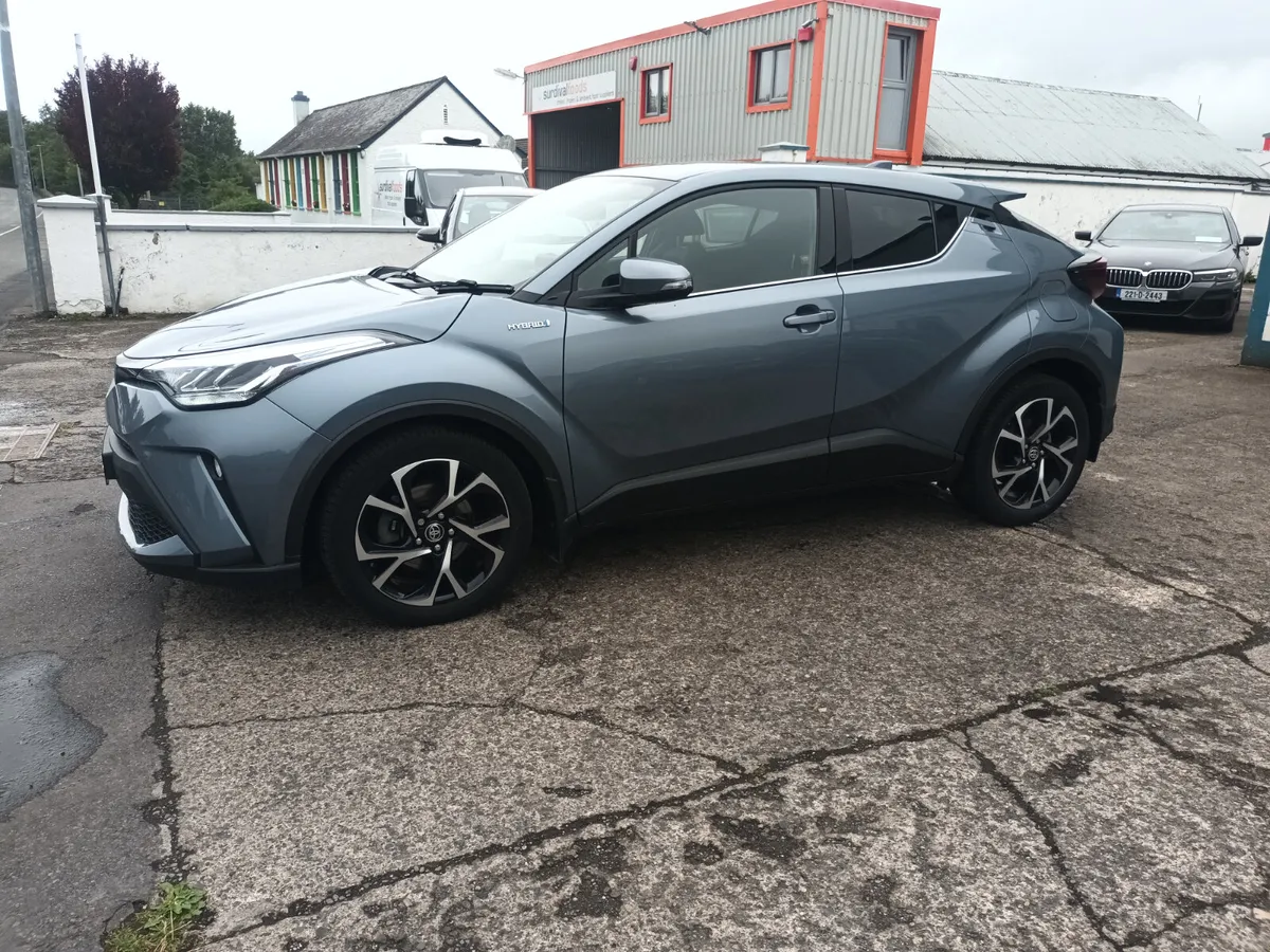 2022 Toyota C-HR 1.8 HYBRID SPORT - Image 4