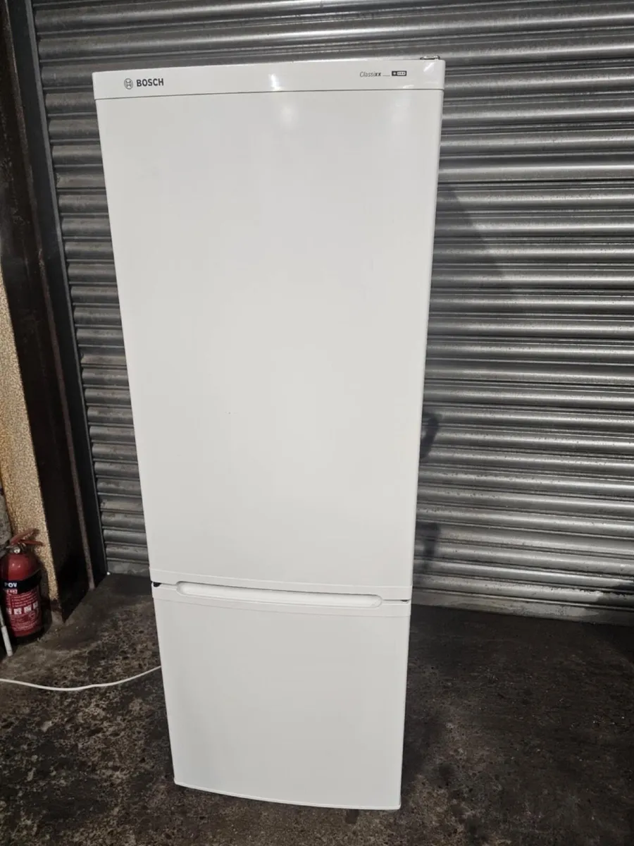 Fridge freezer - Image 1