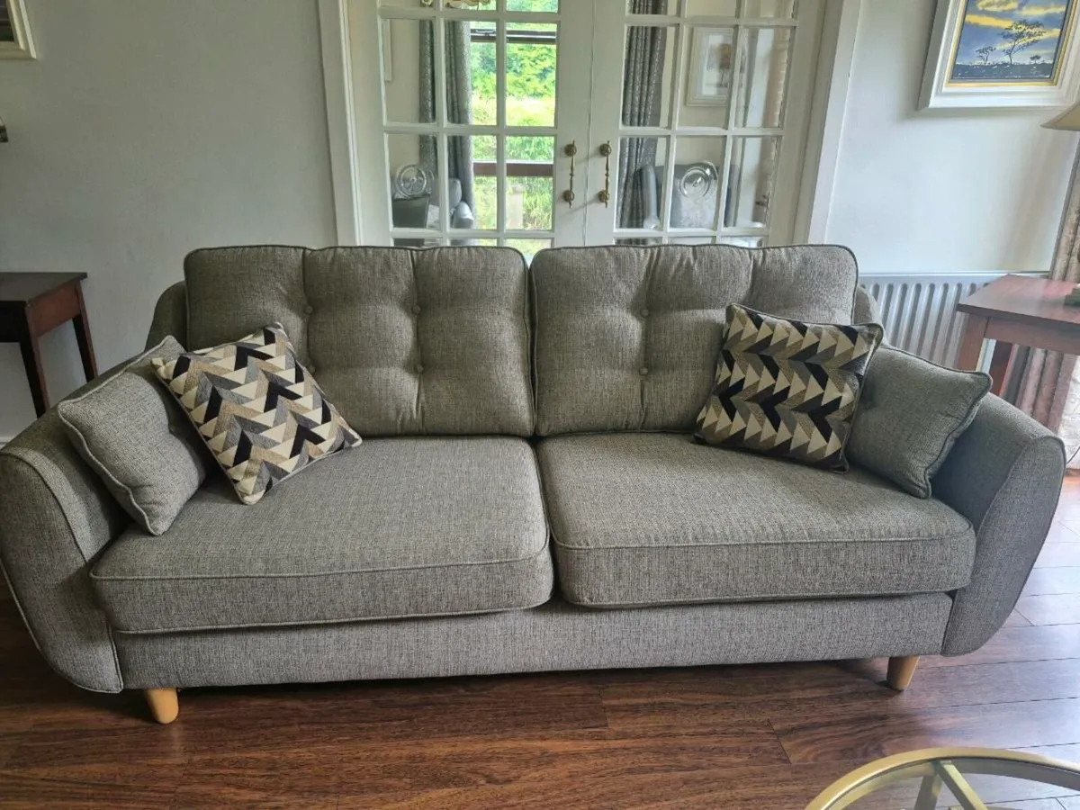 House Contents - Image 1