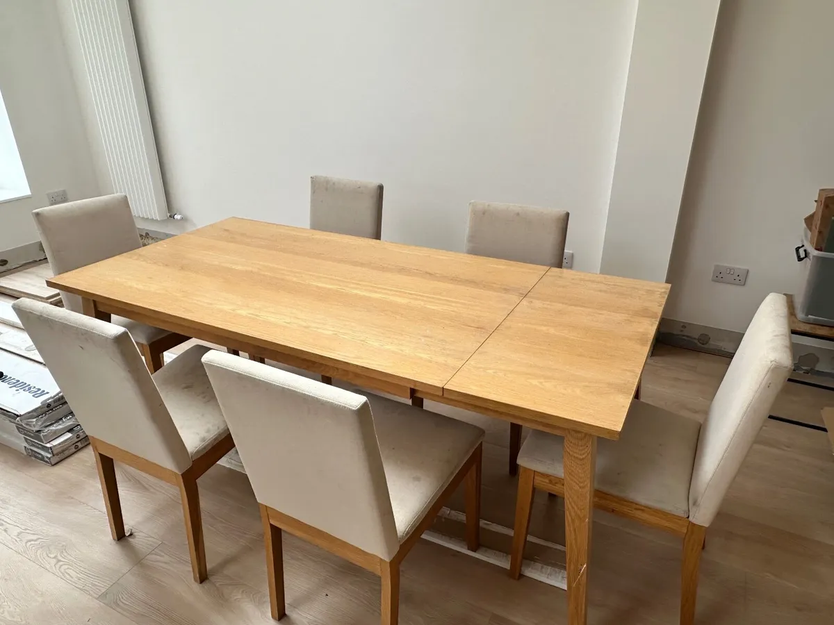Dining Room Table & Chairs - Solid Oak