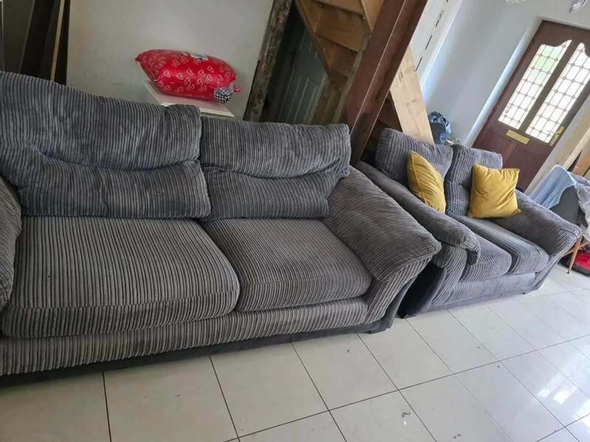 sofas - Image 4