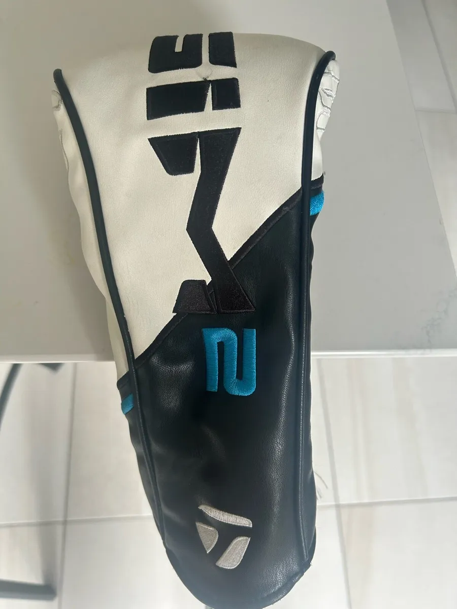 Taylormade Sim2 driver - Image 1