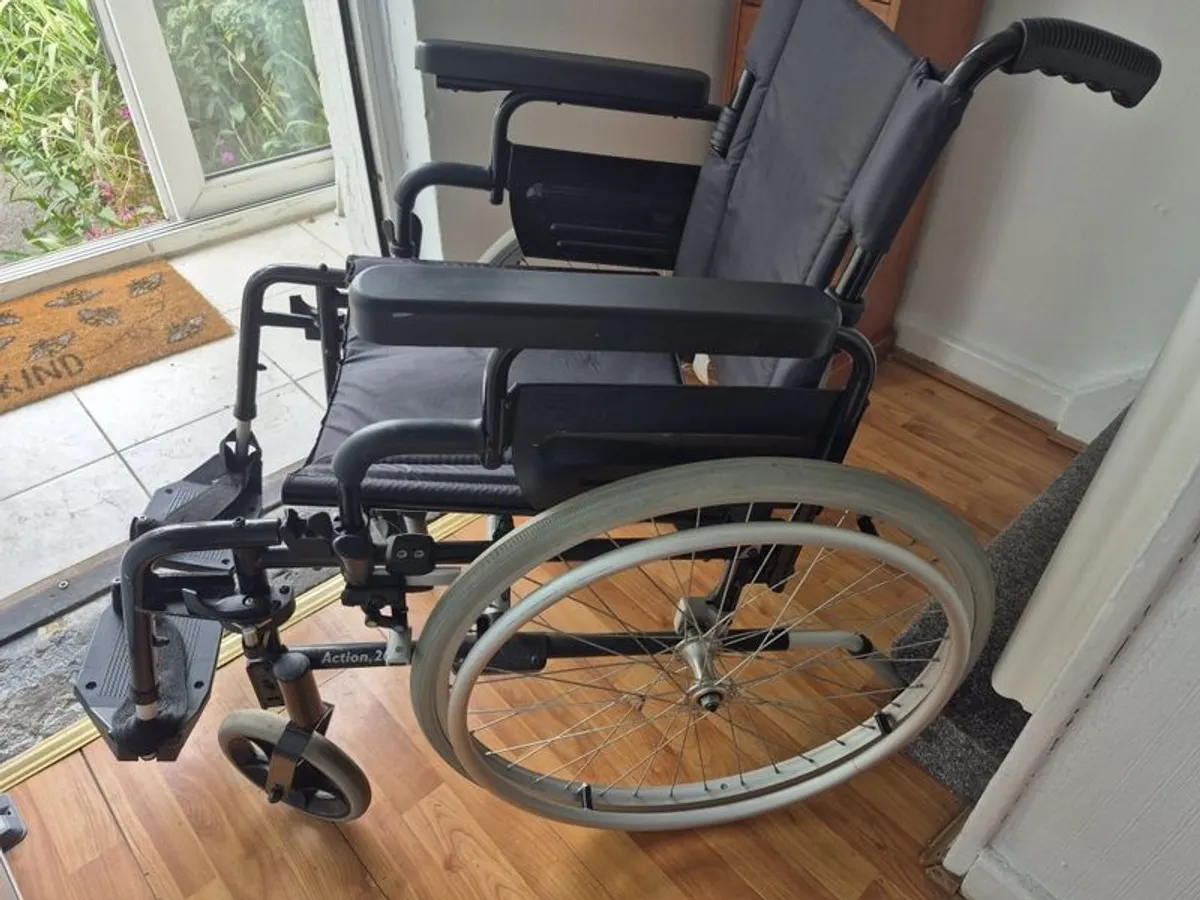 Wheelchair - Image 3