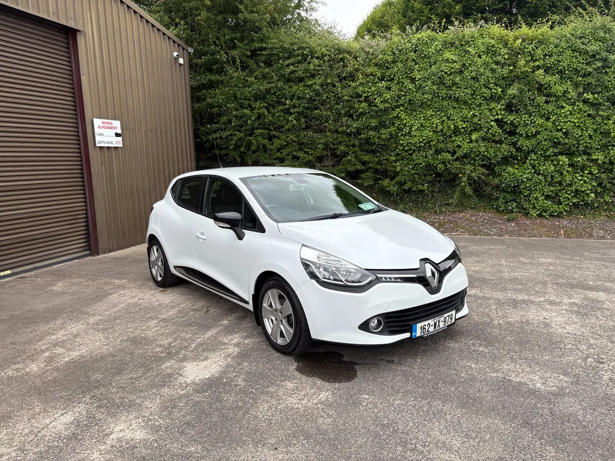 Renault Clio 2016 ONLY 102000KM MINT CONDITION - Image 1