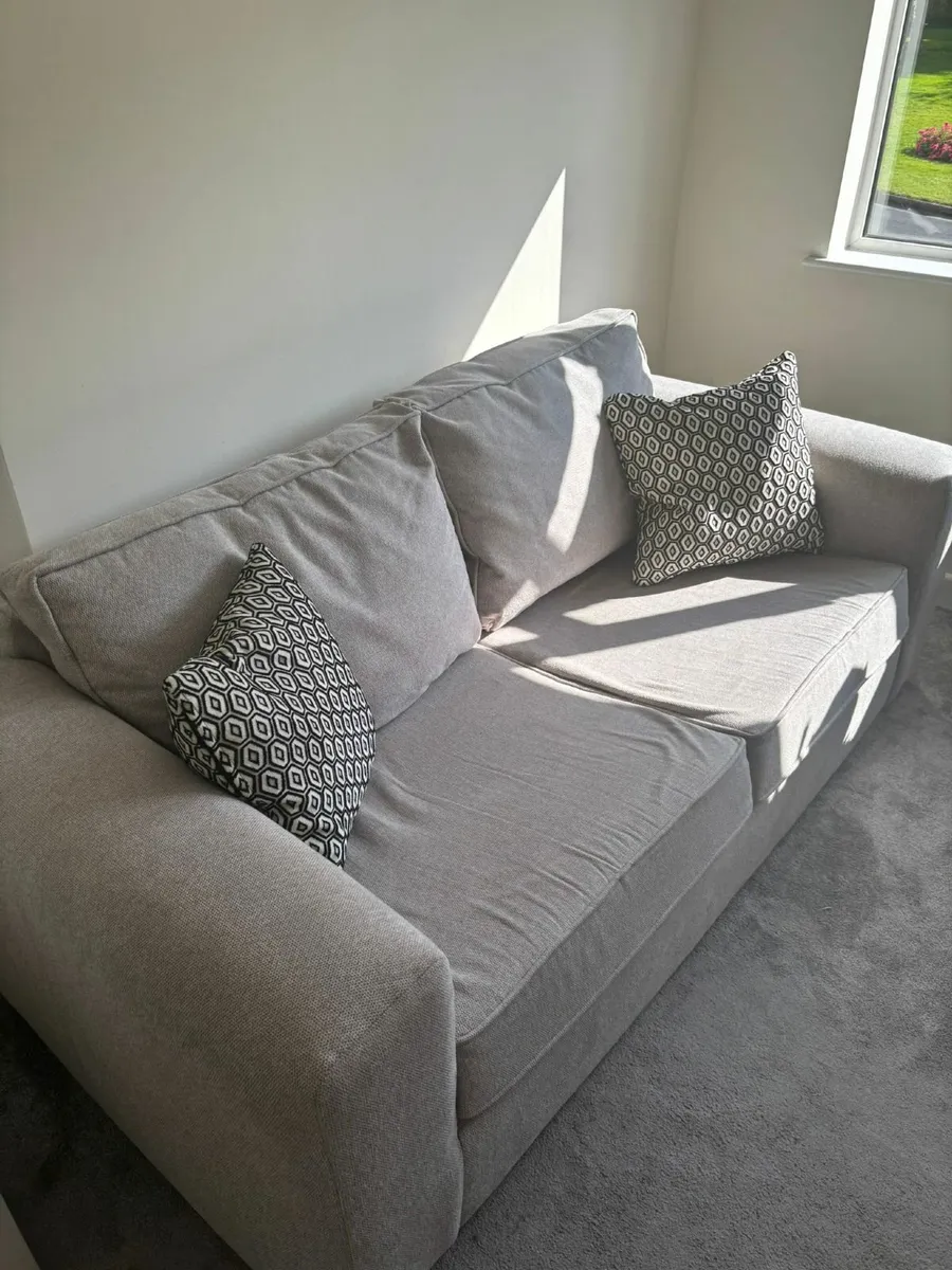Medium Cream Couch - Image 2