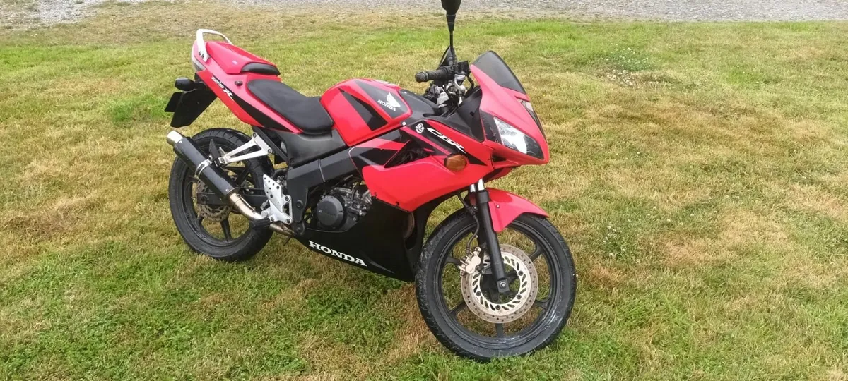 Honda CBR 125R 2007 - Image 1