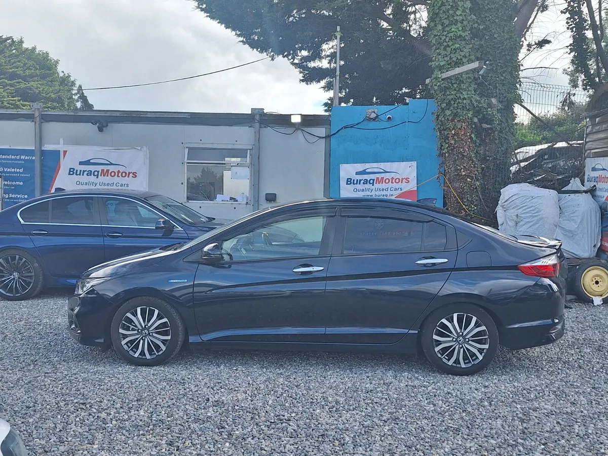 2018 Honda Grace 1.5L Hybrid | Automatic | - Image 4