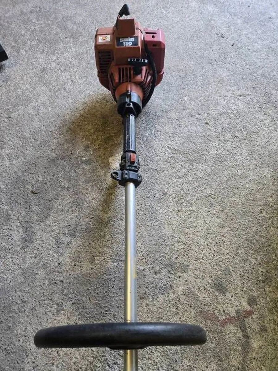 4 strimmers (3 working)(Need gone ASAP) - Image 3
