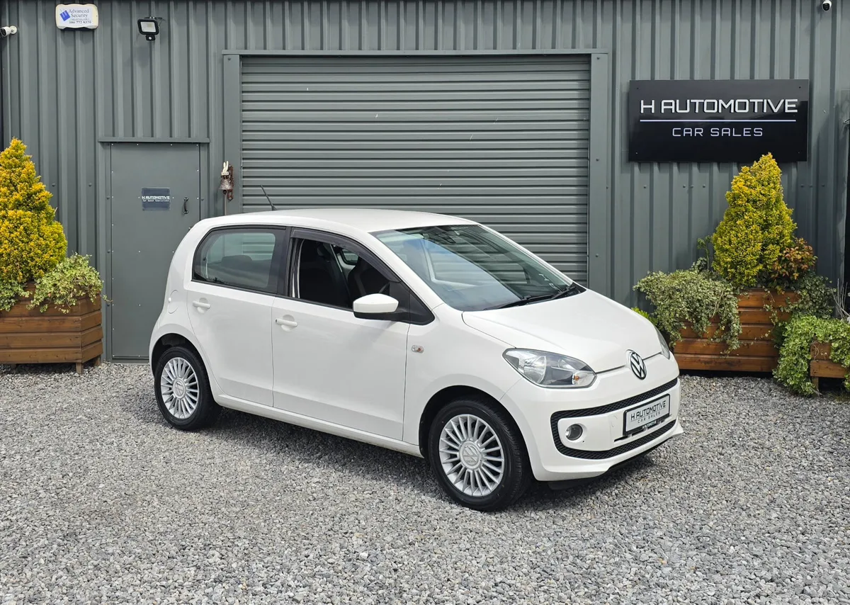 2014 VOLKSWAGEN UP! HIGH UP MODEL AUTO - Image 3