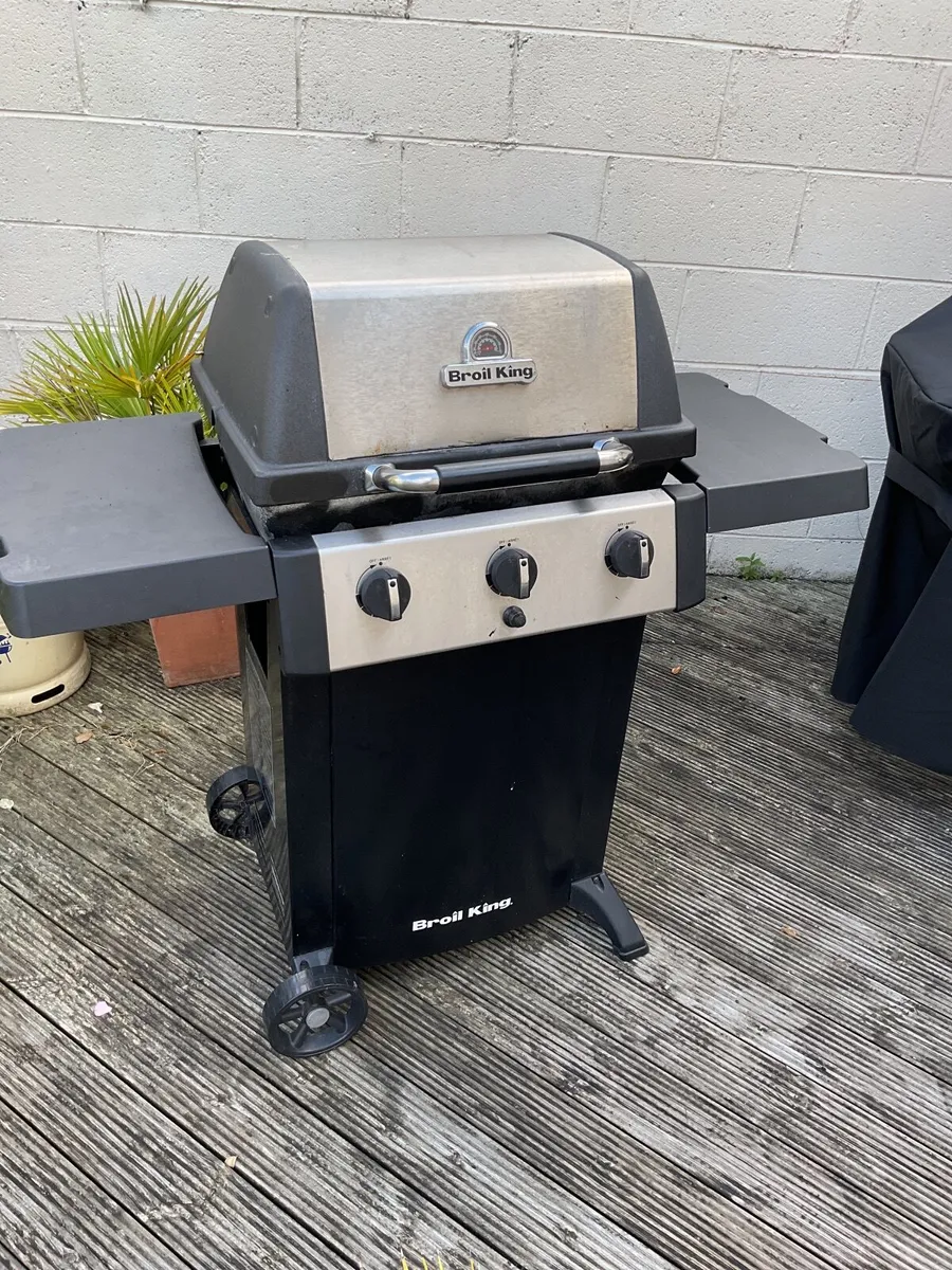 Broil King BBQ Gen 310 - Image 2