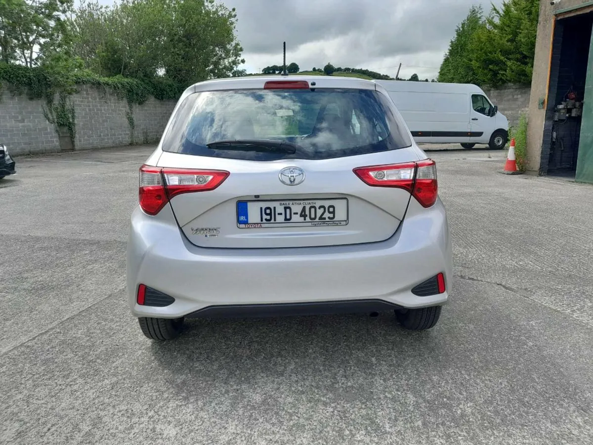 2019 Toyota Yaris High Spec - Image 4