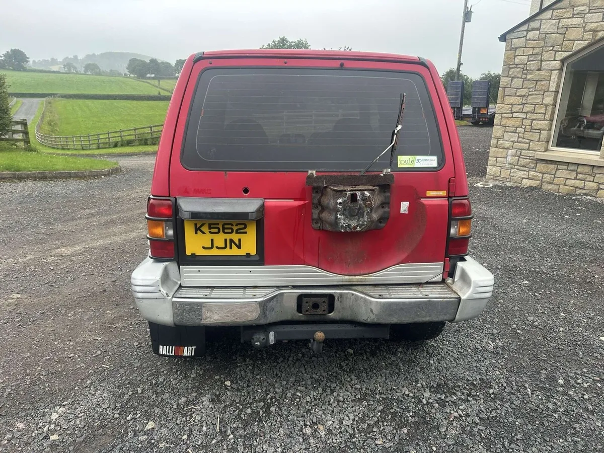 For breaking Mitsubishi Pajero - Image 4