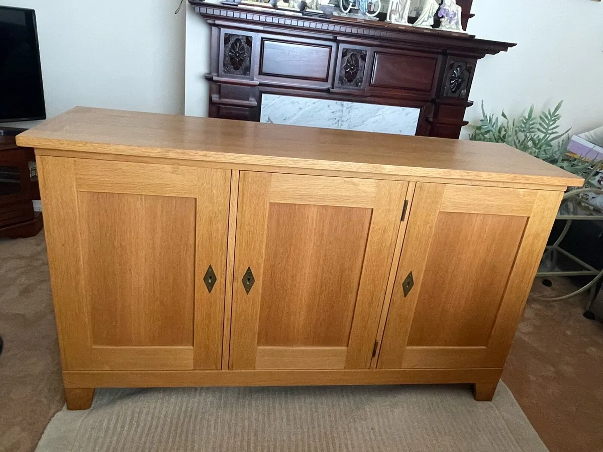 3 door side board - Image 1