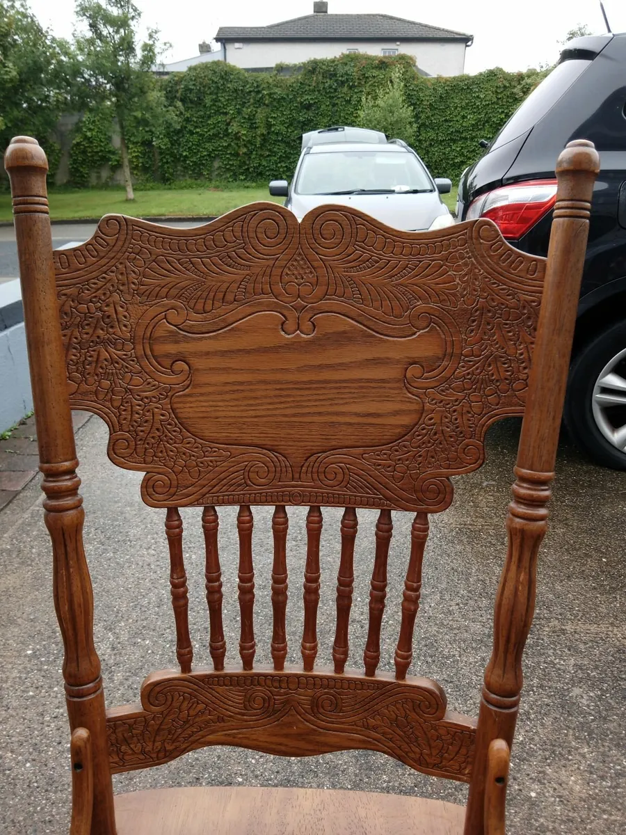 Wooden chairs - Image 1
