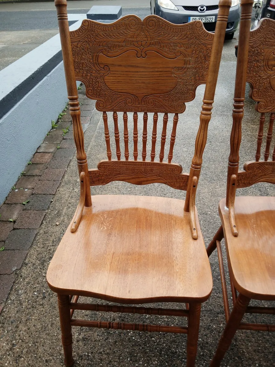 Wooden chairs - Image 3