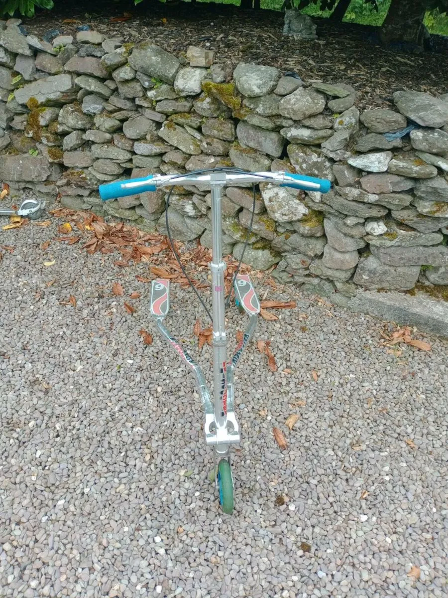 Scooters - Image 2