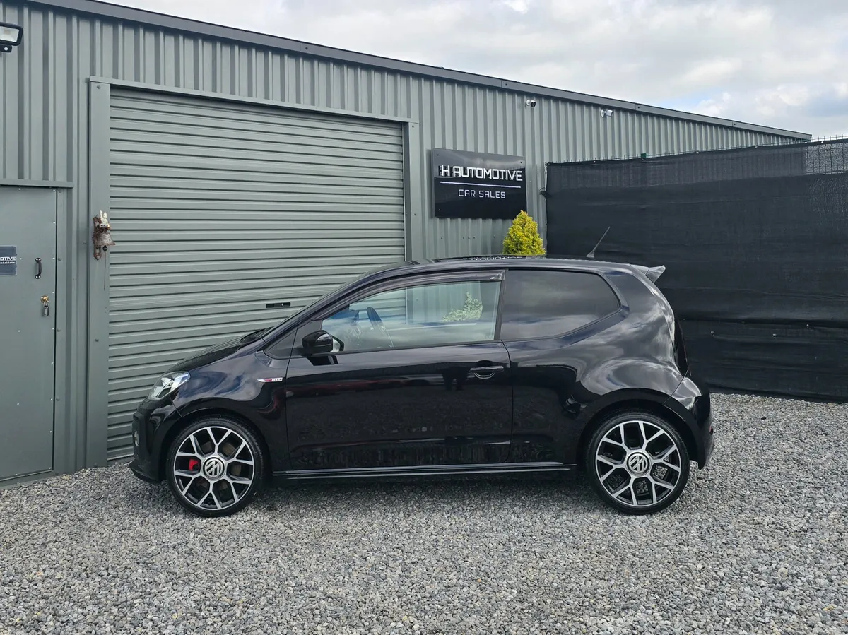 2018 VOLKSWAGEN Up! GTI 6-SPEED MANUAL - Image 2