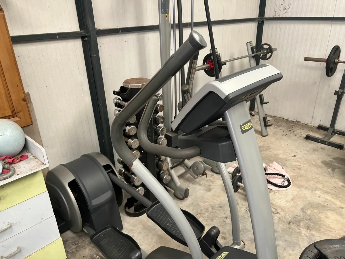 Cross Trainer - Image 2