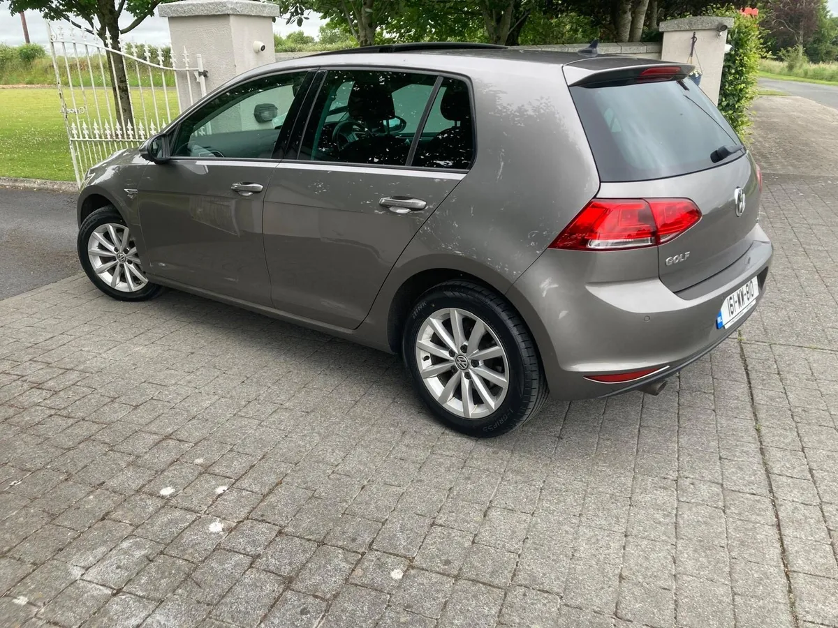 2016 Volkswagen Golf 1.6 Tdi Lounge Model - Image 2