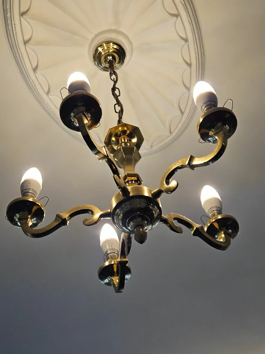 Brass light fittings - Image 2