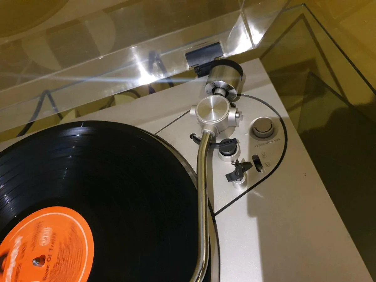 Pioneer Turntable - Image 3