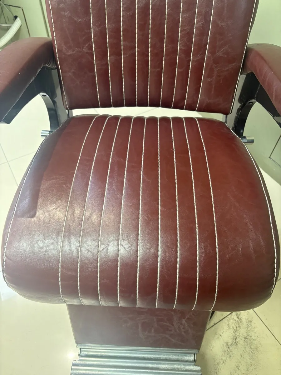 Barber Chairs - Image 4