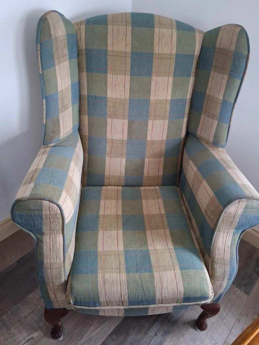 Fireside chair - Image 4