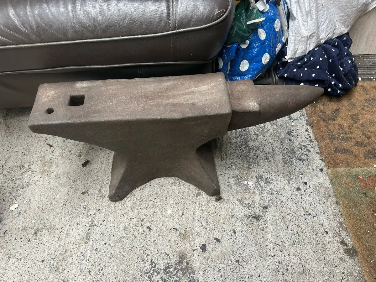 Anvil tool - Image 1
