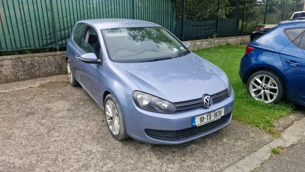 Vw 2010 golf (needs work) - Image 2
