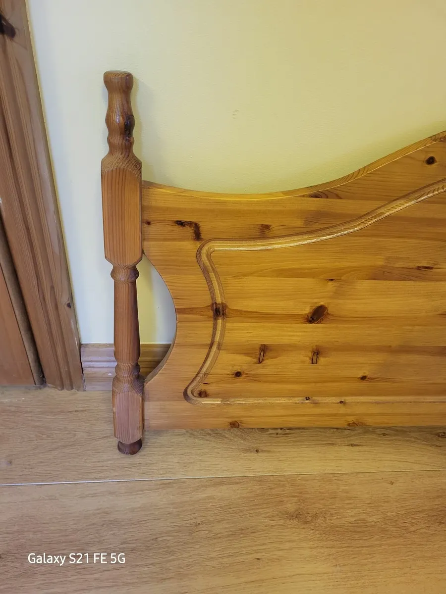 Solid wooden headboard Double bed - Image 3