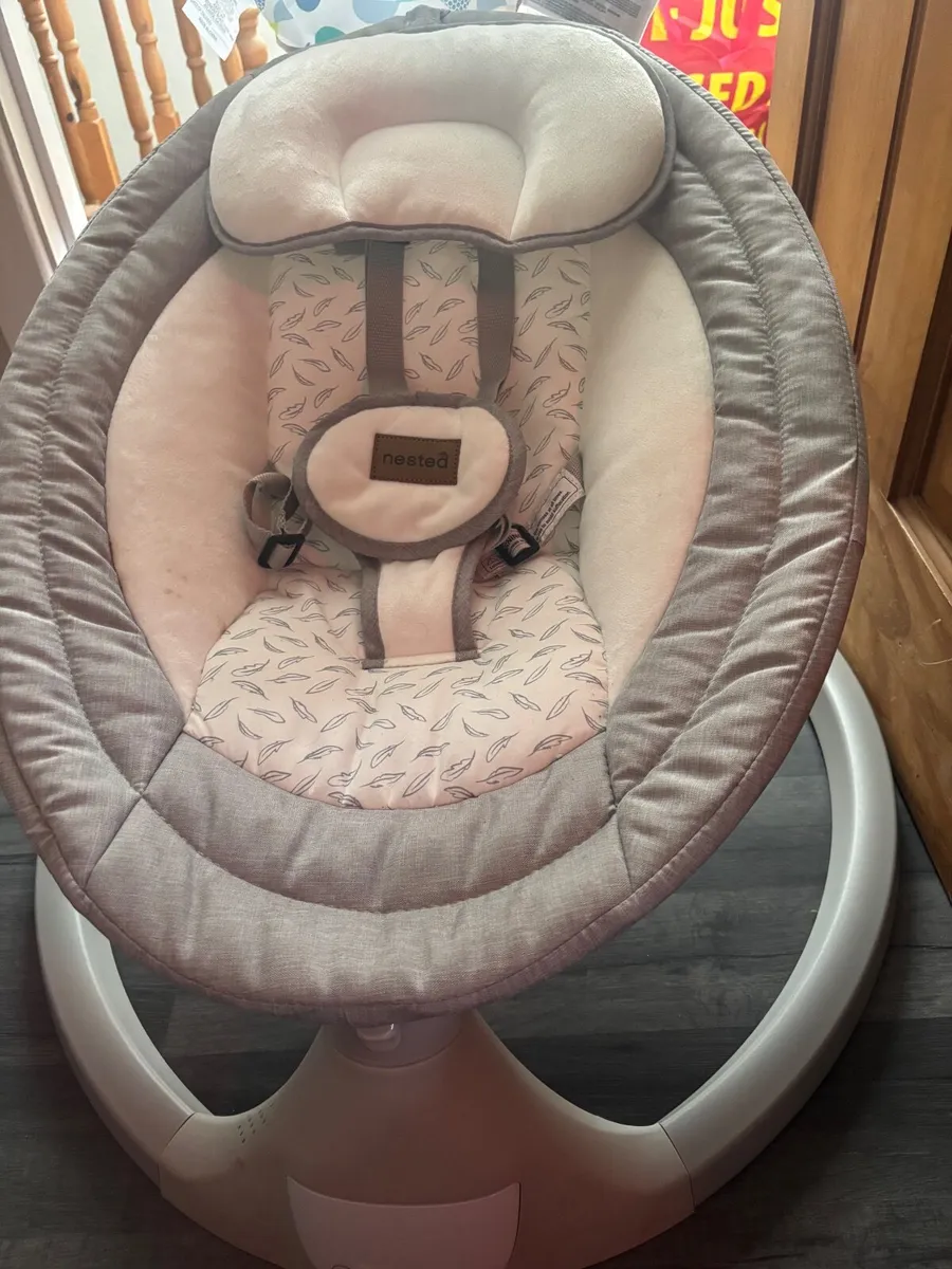 Baby bouncer seat