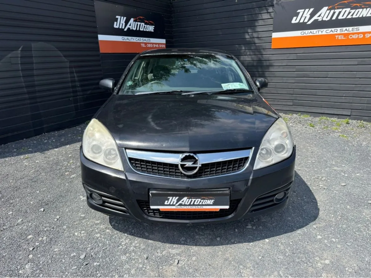 Opel Vectra Design 1.9dti 4 DR 1.9 Cdti 120PS - Image 2