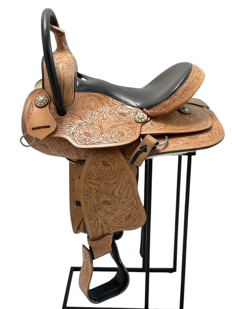Saddle - Image 1
