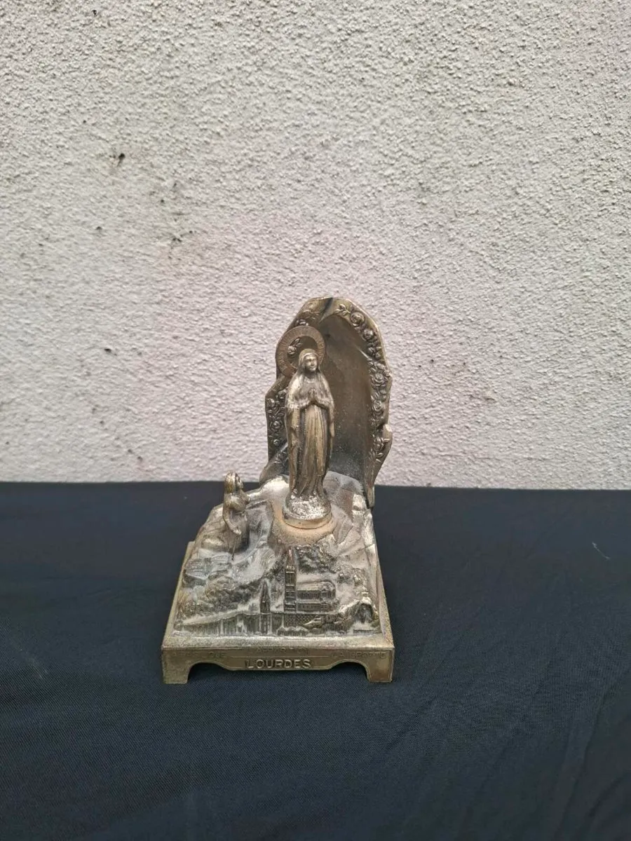 Old lourdes musical box postage possible