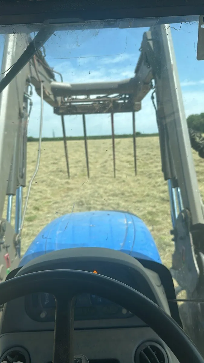 Quality hay round bales - Image 1