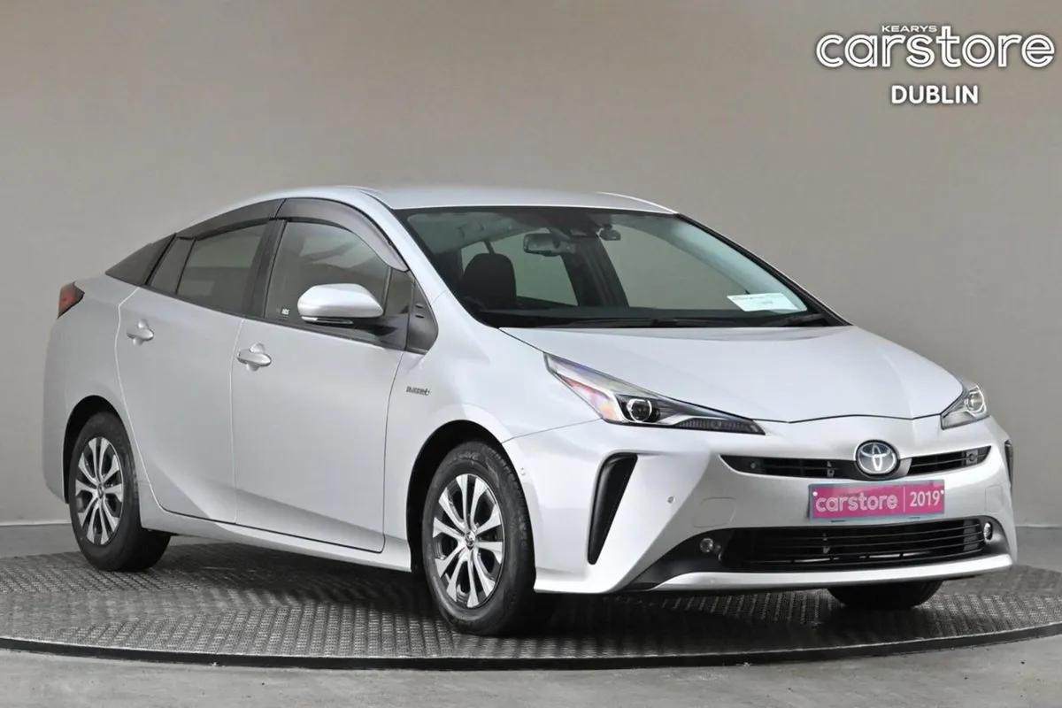 Toyota Prius 1.8 Hybrid Face Lift Model head UP D - Image 1