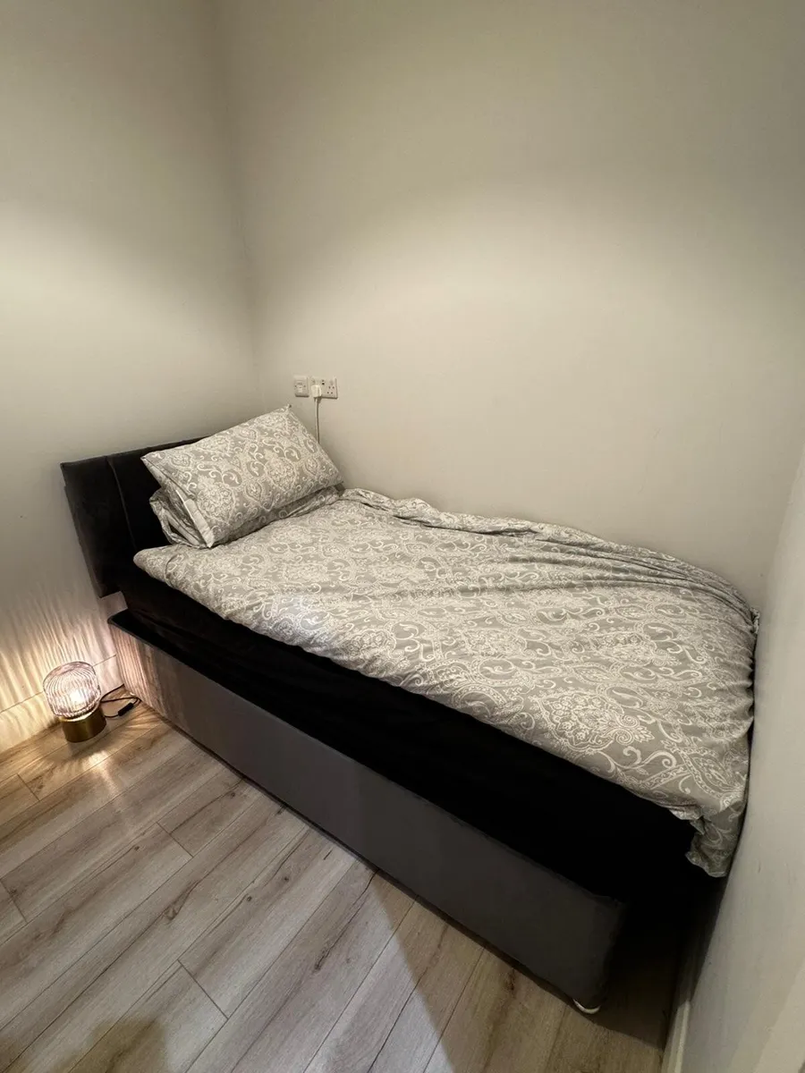 New Single bed - Image 1