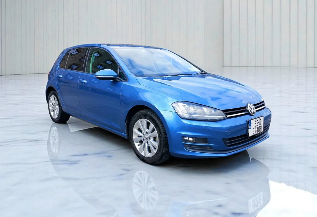 VW Golf 152 AUTO IMMBLOSER REVERESE CAMERA 1.2 CC - Image 1