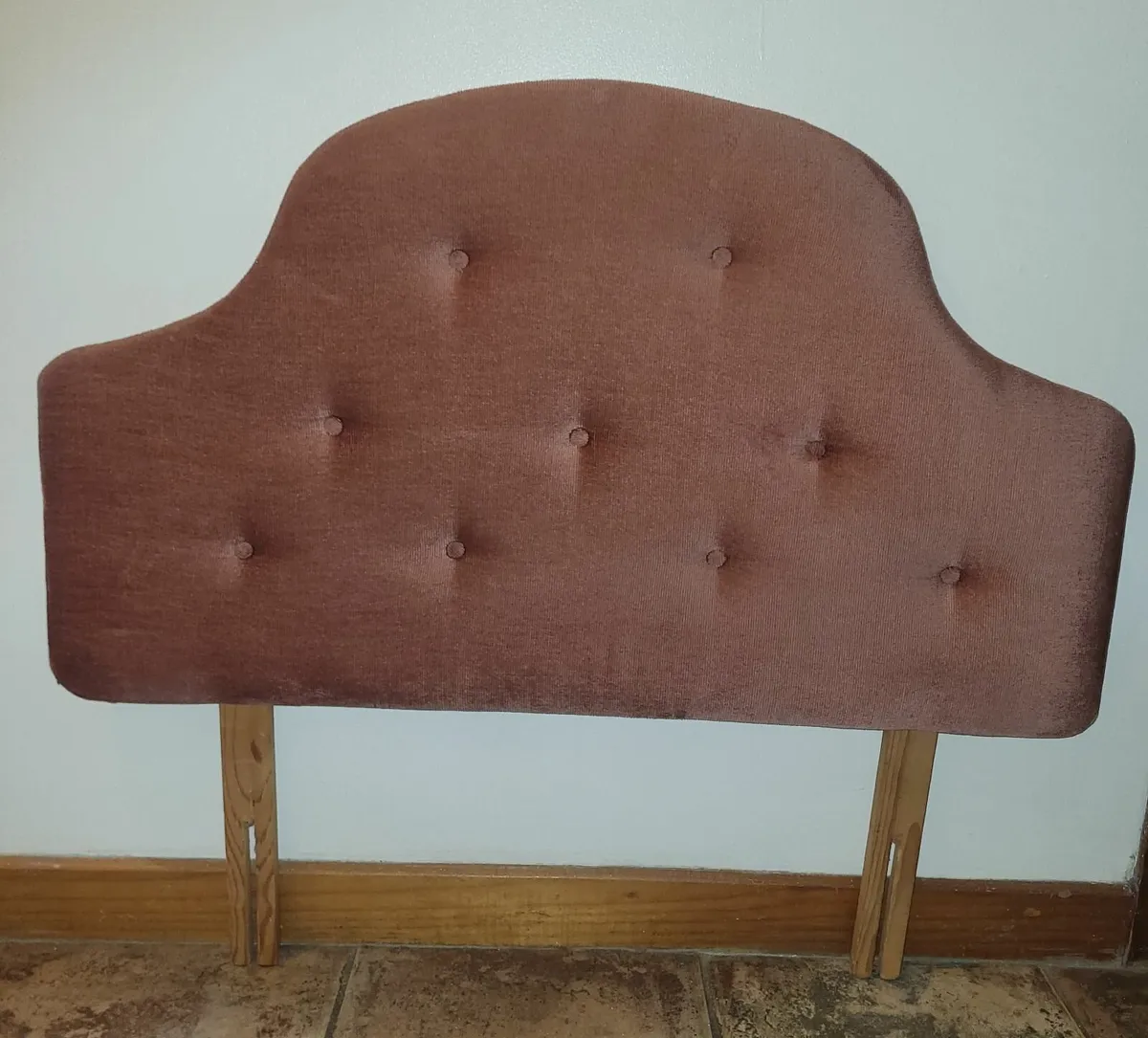 Single bed headboard - Image 1