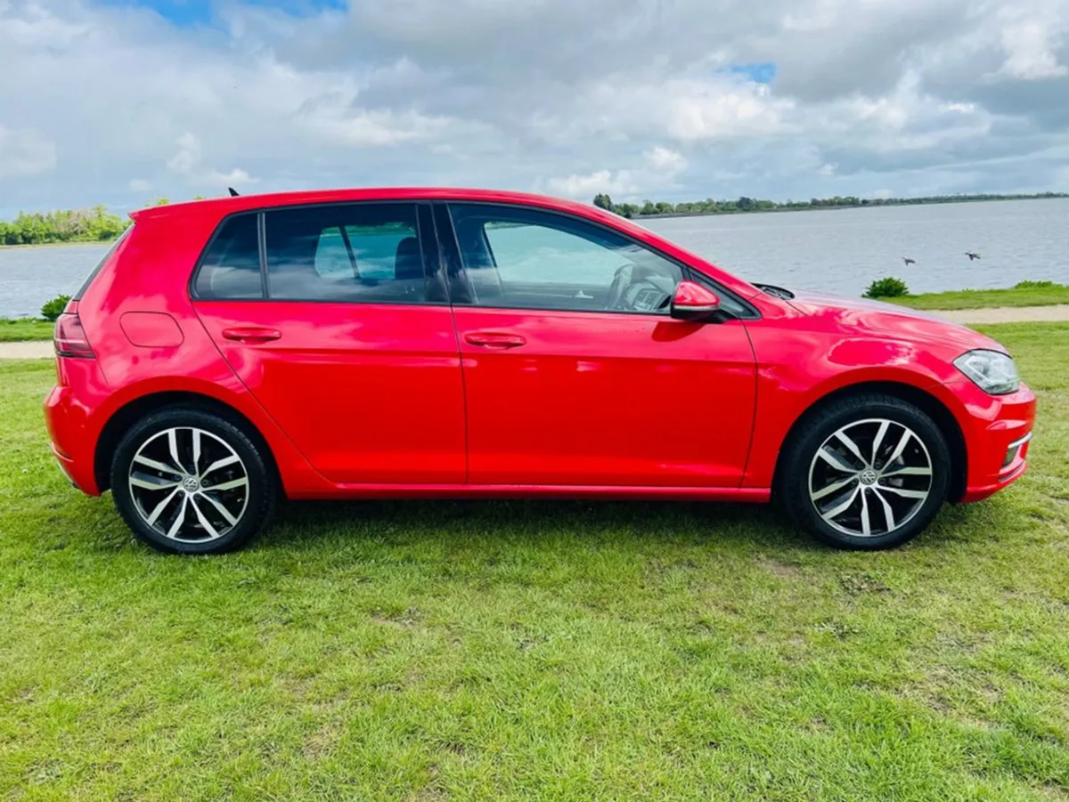 Volkswagen Golf 1.4 Highline Digital Dash - Image 4