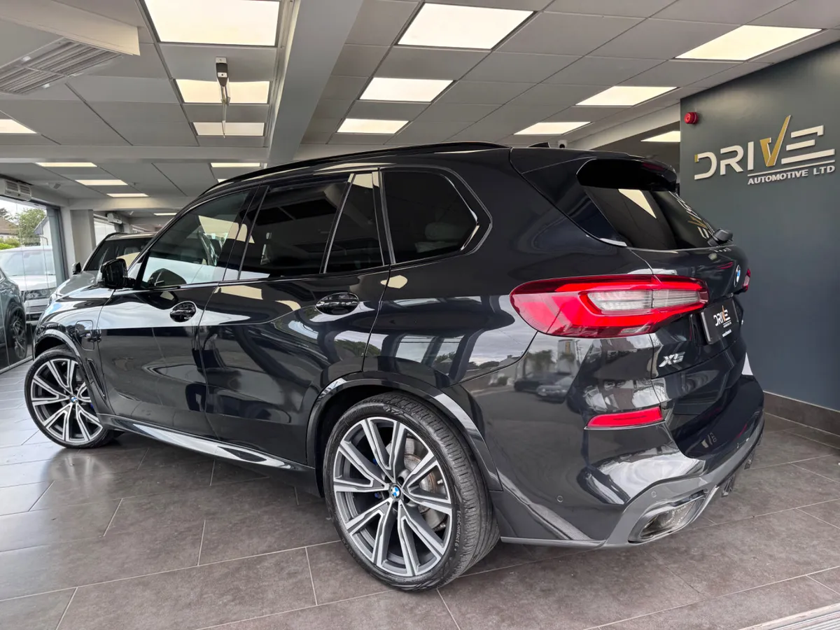 BMW X5 2021 45E M-Sport***Mega Spc*** - Image 2