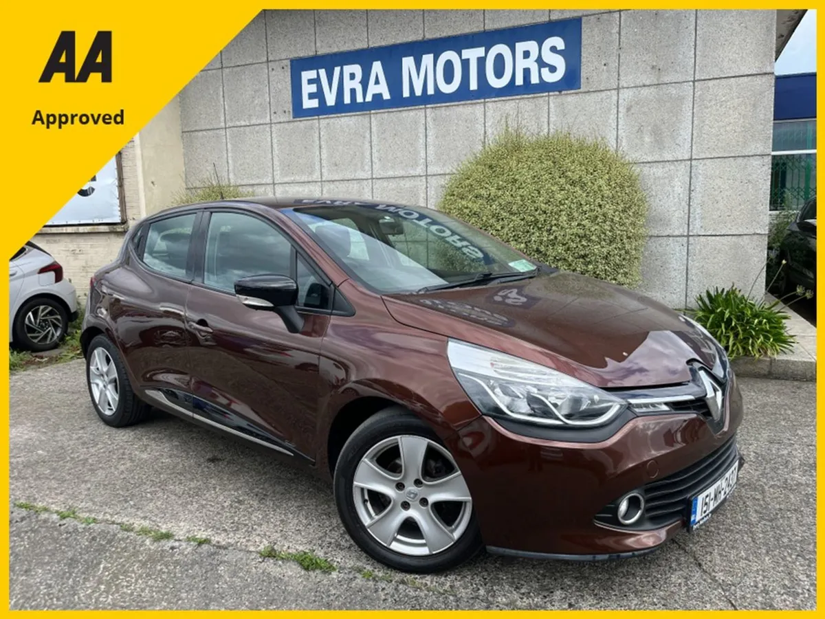 Renault Clio IV Dynamique 1.2 Petrol //low Miles// - Image 1