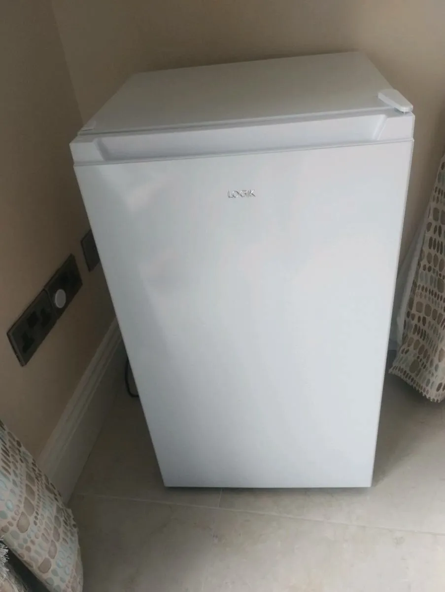 Fridge - Image 1