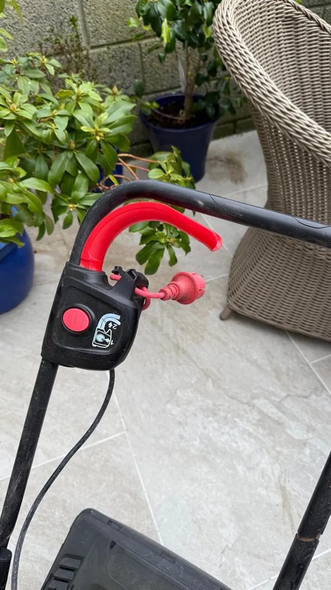Lawnmower Bosh - Image 3