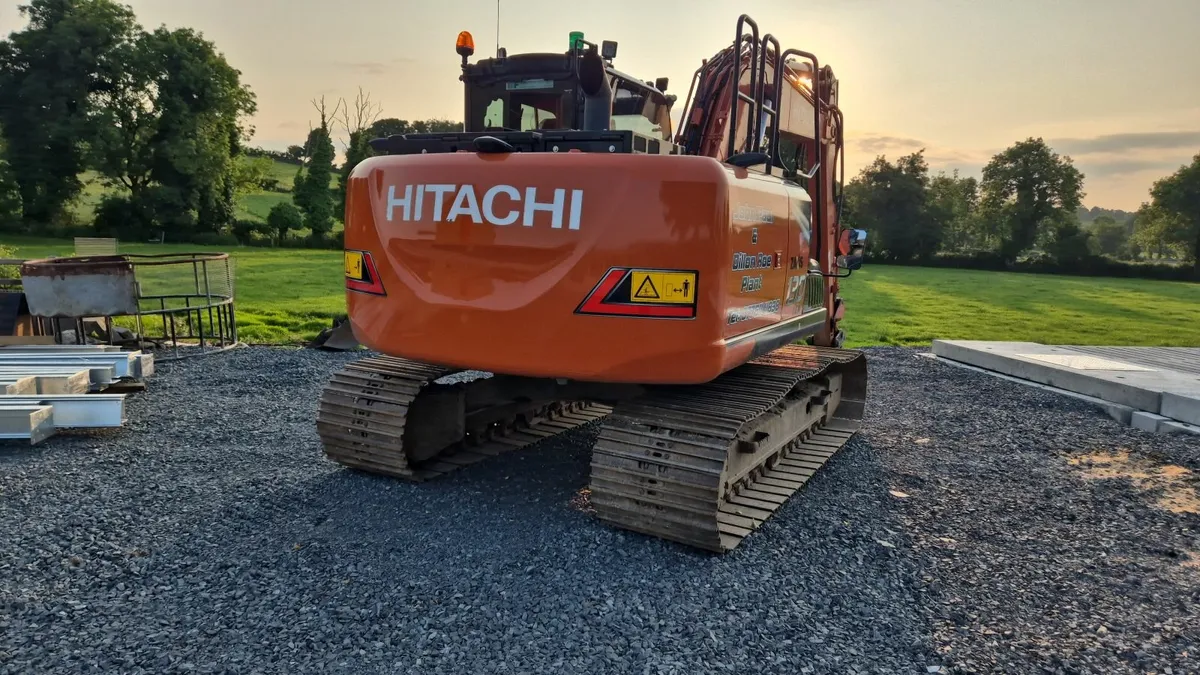 DIGGER - Image 2