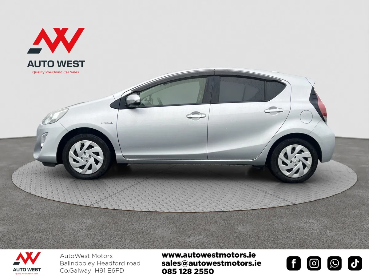 2016 Toyota Aqua 1.5 Self Charging Hybrid - Image 4