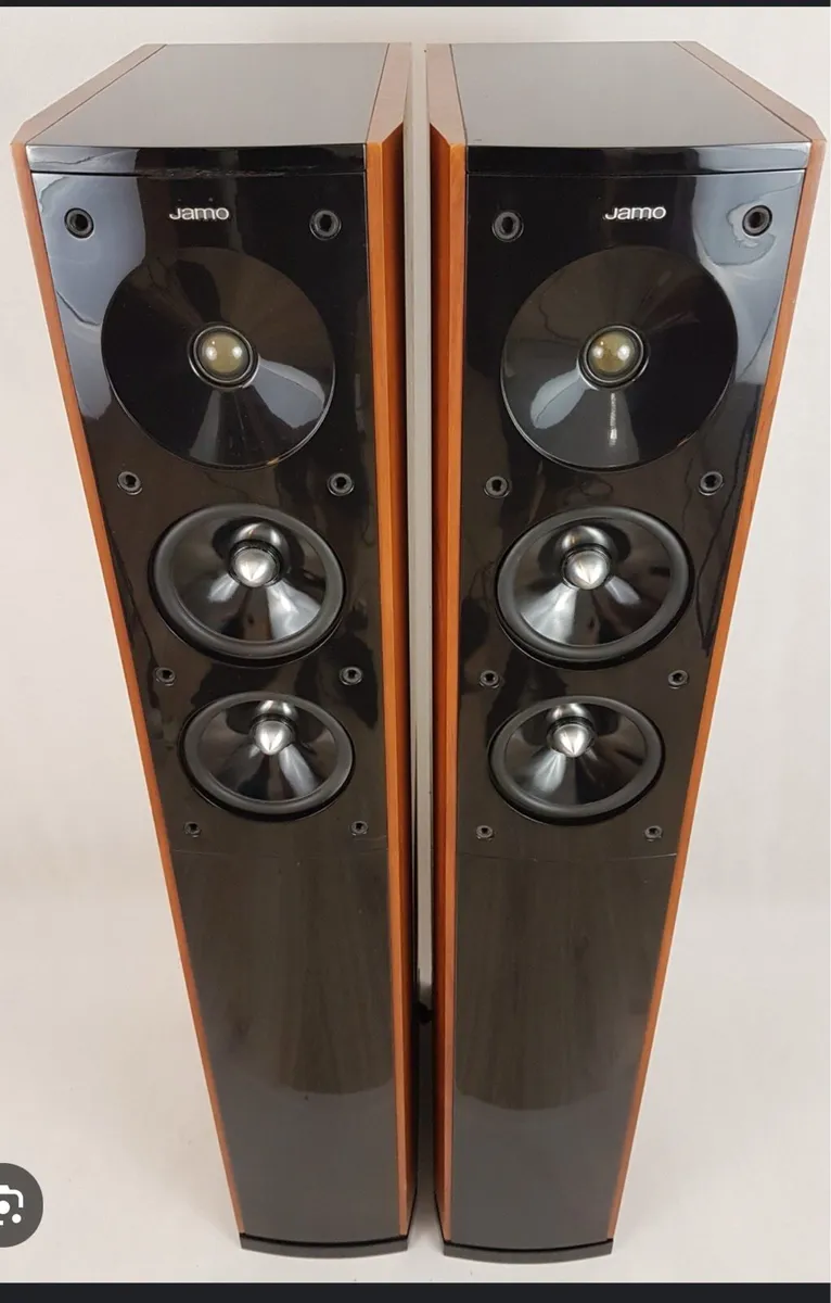 Jamo s606 with Subwoofer Jamo300 - Image 1